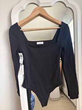 Aritzia Babaton Black Long-Sleeve Square-Neck Bodysuit with Snap Closure